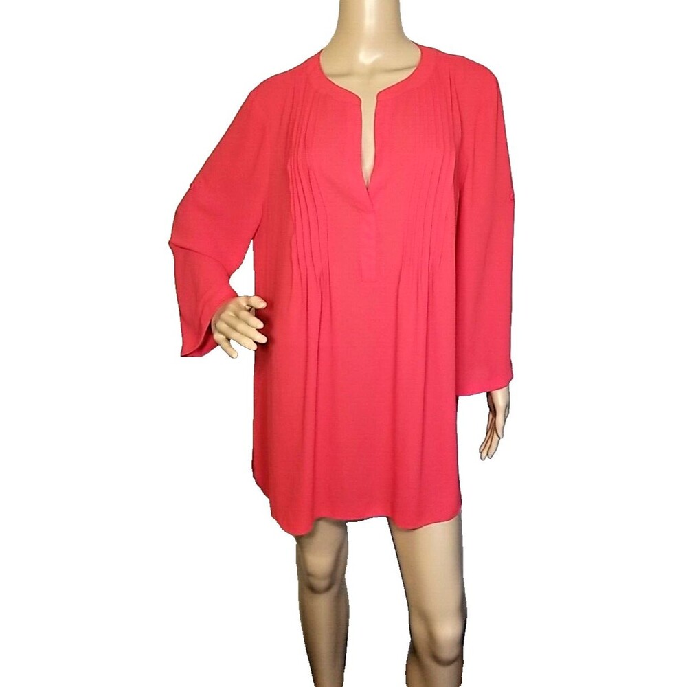 BCBG Maxazria Gina Womens Large Red Pin Tuck Roll Tab Sleeves V Neck Blouse  T41